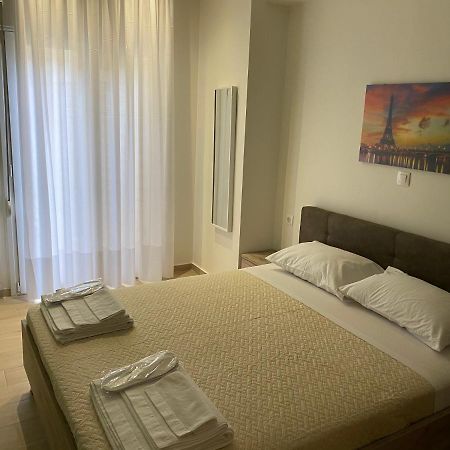 Great Alexander Street, Larisa Appartement Buitenkant foto
